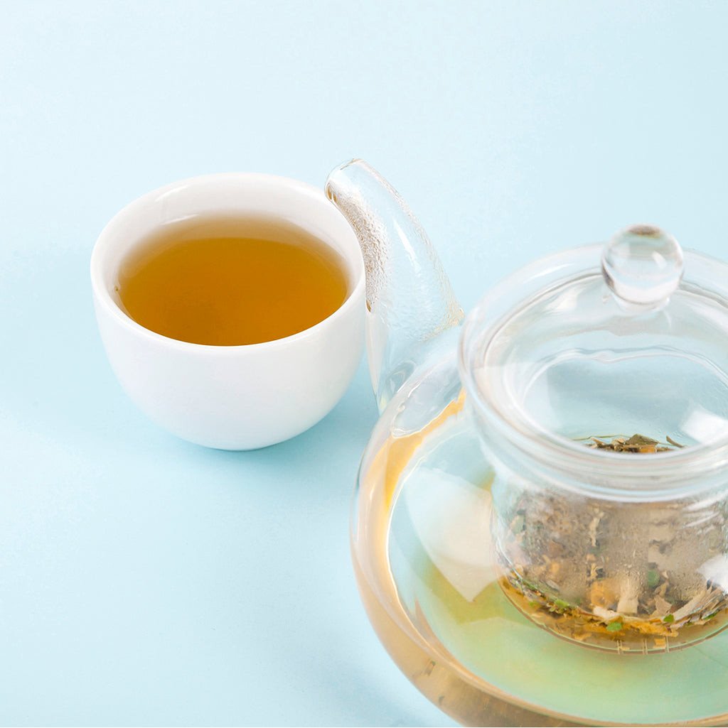 Organic herbal mint tea for digestion