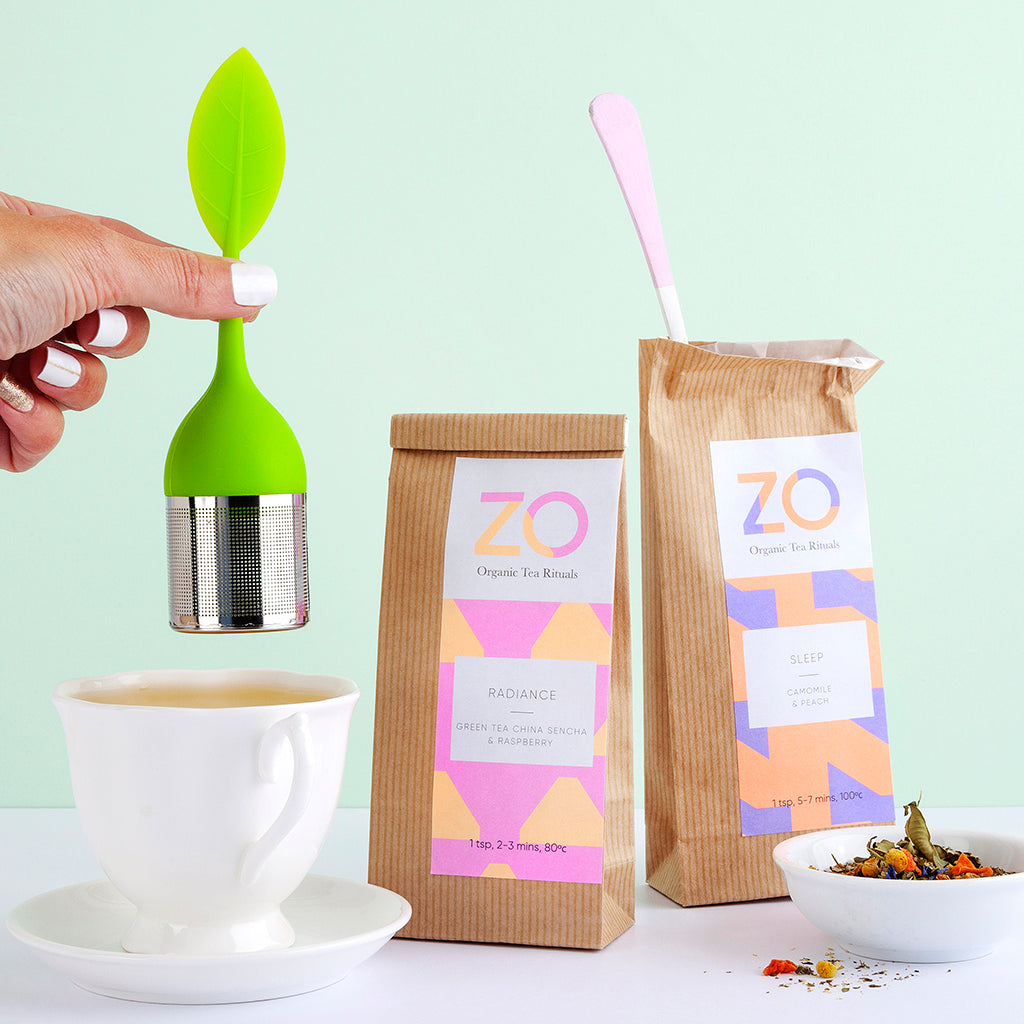 Organic loose leaf tea wellness blends for skin and sleep with tea infuser